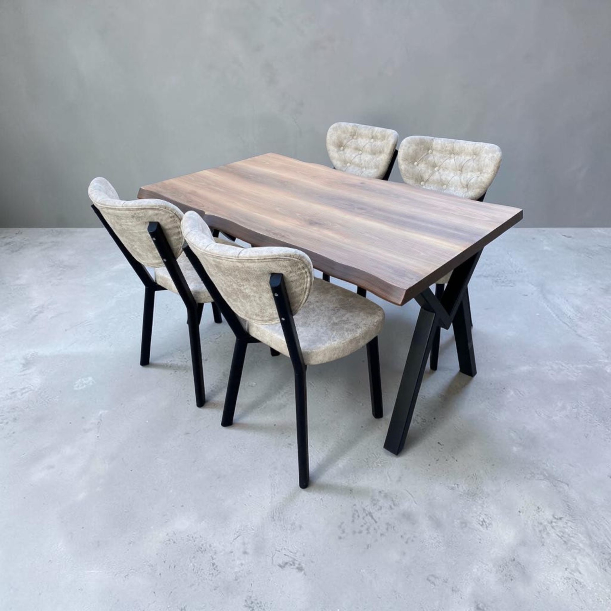 Demir Ayaklı Edenora Masa + 4x Bej Sandalye takımı